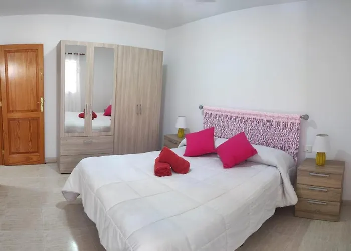 Casa La Orilla 1 Holiday home Playa Honda (Lanzarote)